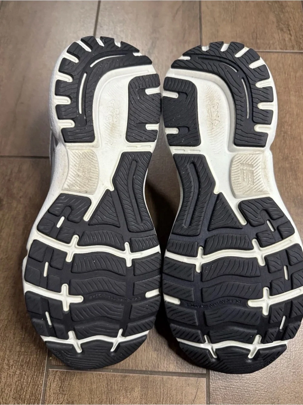 Brooks Ghost 15 Gray - 110393-1D-098 Men’s Sz 9 - NO INSOLES